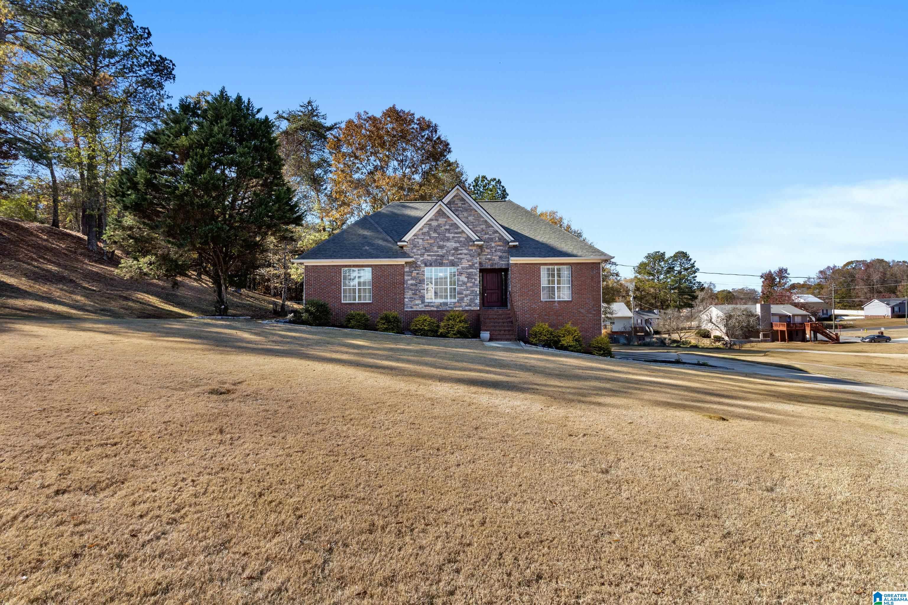 7808 Summer Circle Morris, AL 35116 - Photo 1 of 56
