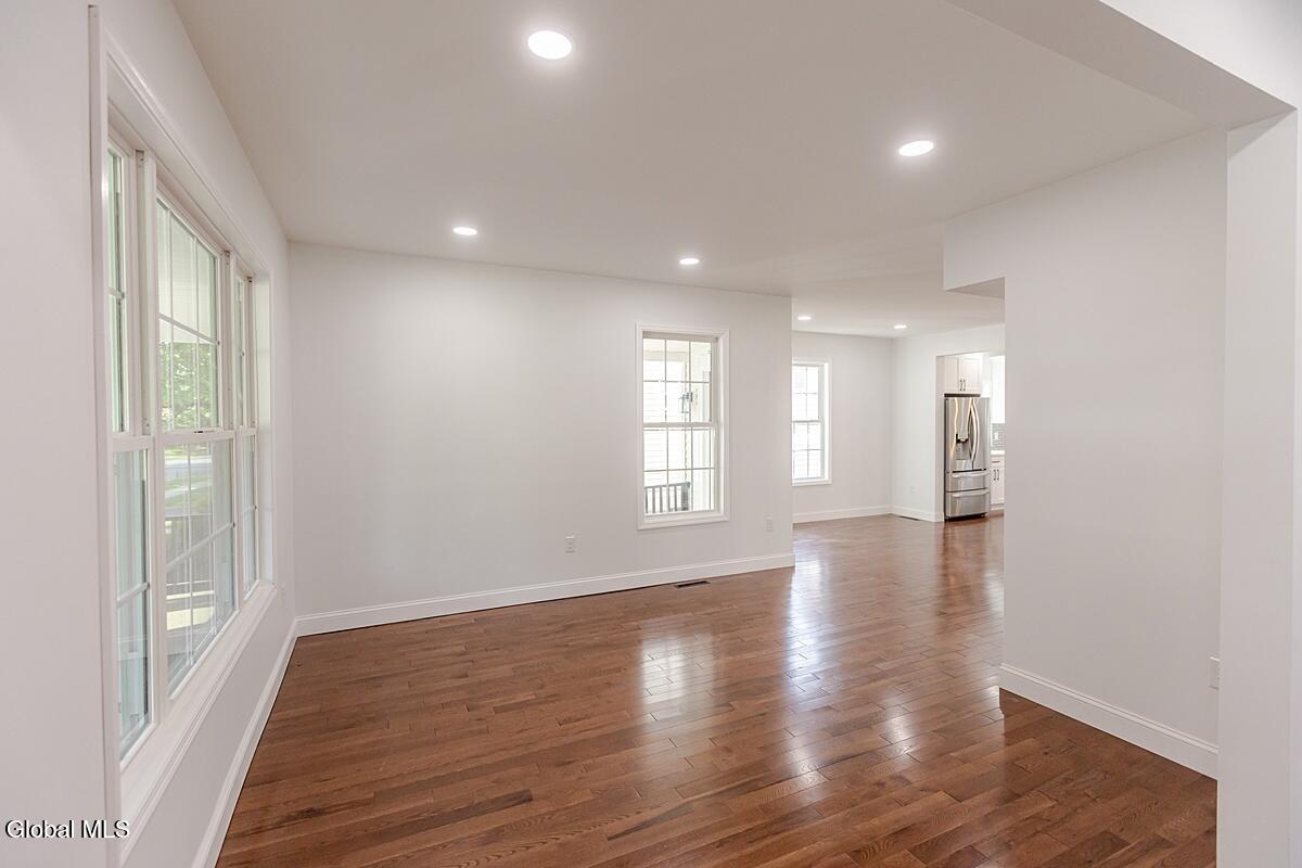 1659 Lenox Road Schenectady, NY 12308 - Photo 12 of 64 CBP-3