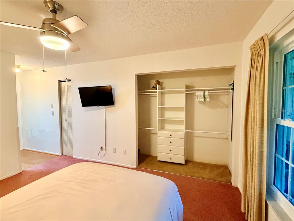 1114 Castlemay Circle Dunedin, FL 34698 - Photo 15 of 45