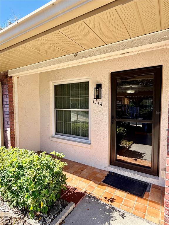 1114 Castlemay Circle Dunedin, FL 34698 - Photo 4 of 45