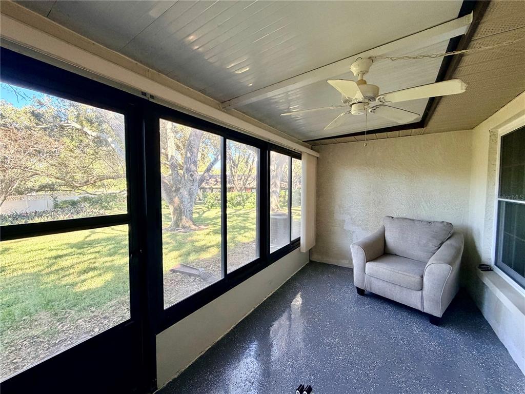 1114 Castlemay Circle Dunedin, FL 34698 - Photo 9 of 45