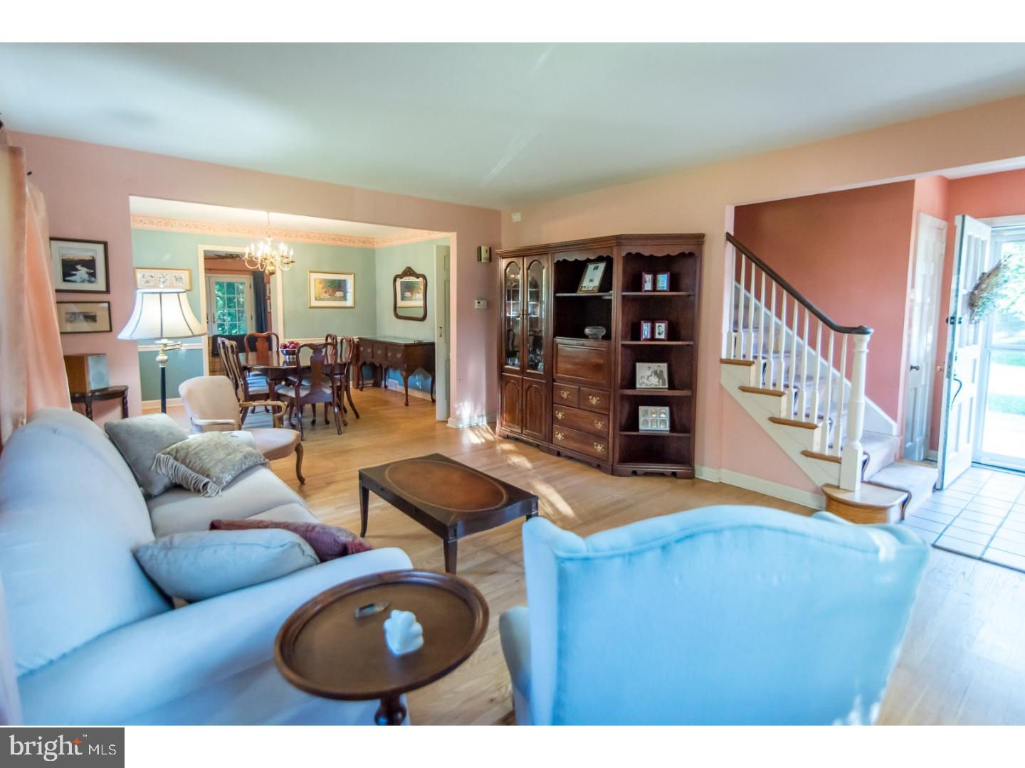 203 Colwick Road Cherry Hill, NJ 08002 - Photo 4 of 23