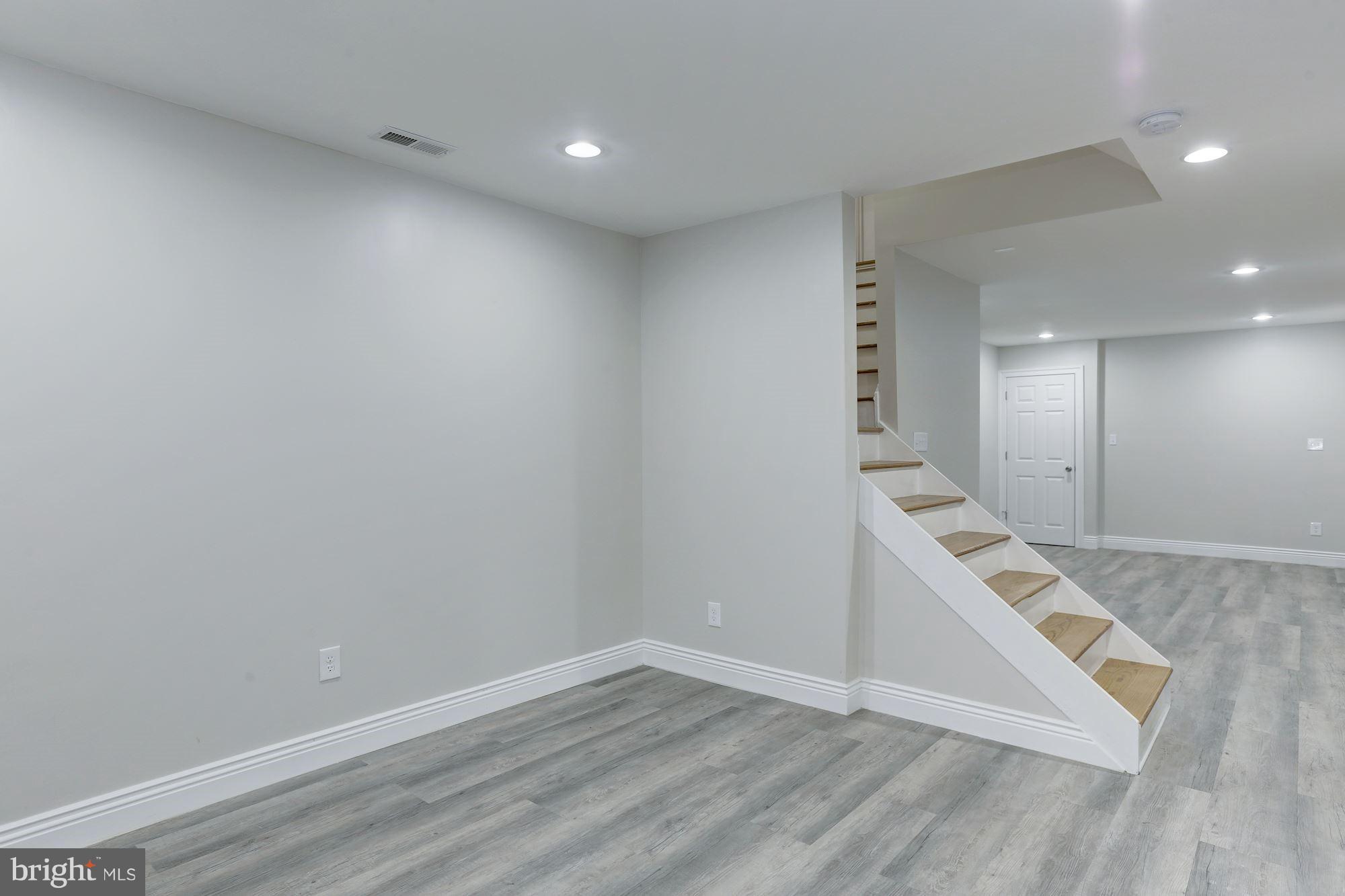 1703 Robinhood Road Annapolis, MD 21401 - Photo 31 of 58 Ground Floor has high ceilings and full bath