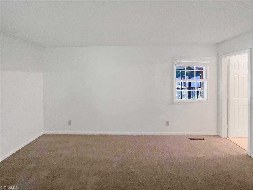 4108 Ridgedale Drive Greensboro, NC 27455 - Photo 15 of 23