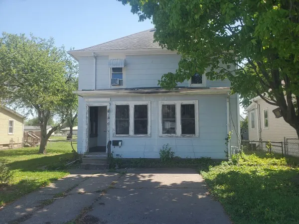 $28,000 | 1306 17th Street, East Moline, IL 61244