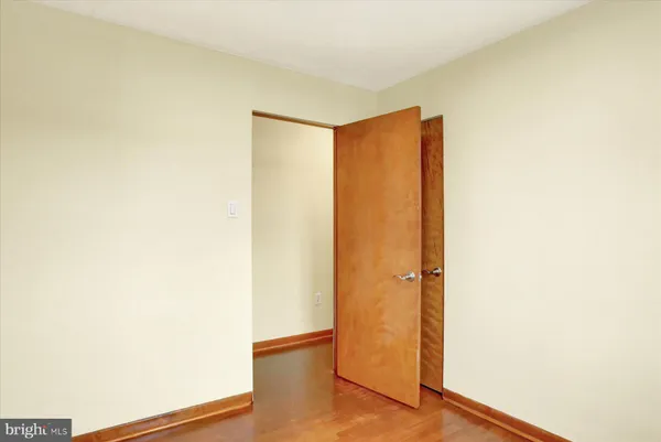 a view of bathroom with shower