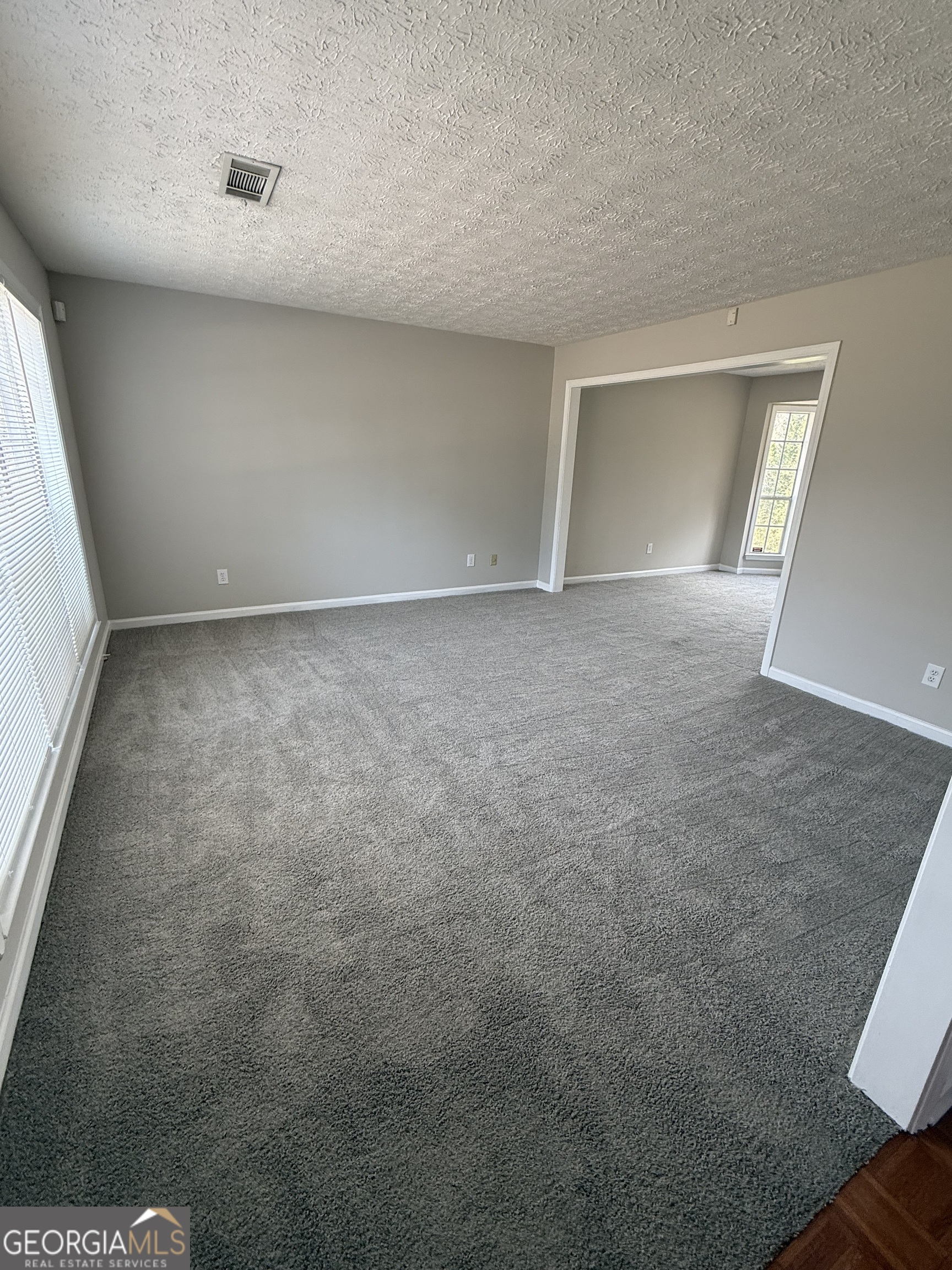 4144 Pinehurst Valley Drive Decatur, GA 30034 - Photo 3 of 31 a view of livingroom and an empty space