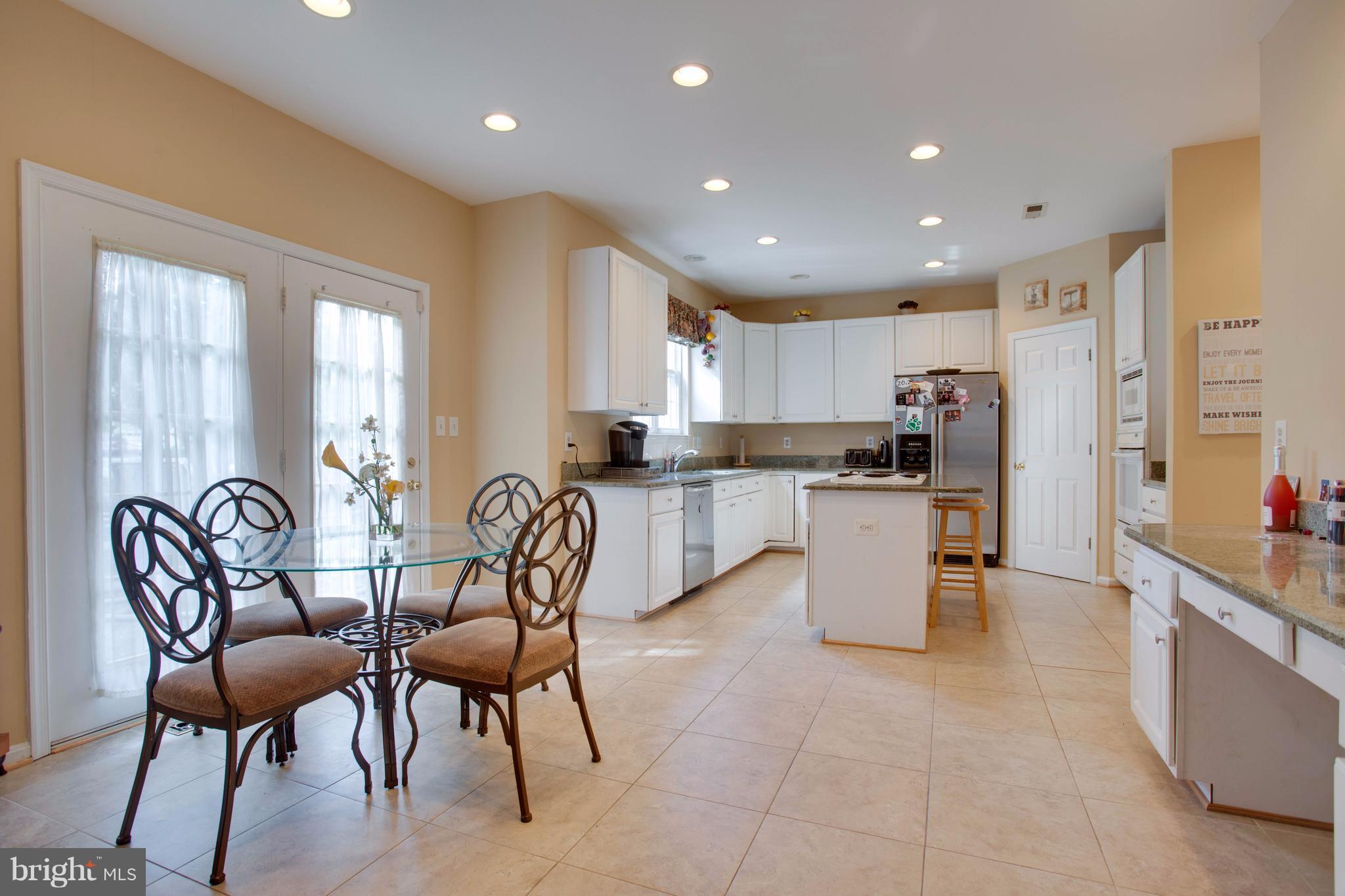 6138 Deer Ridge Trail Springfield, VA 22150 - Photo 5 of 30 Kitchen