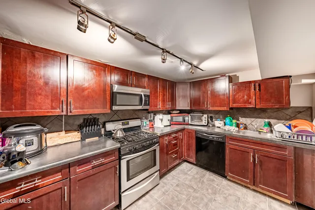 $379,999 | 149 Dove Street, Albany, NY 12202