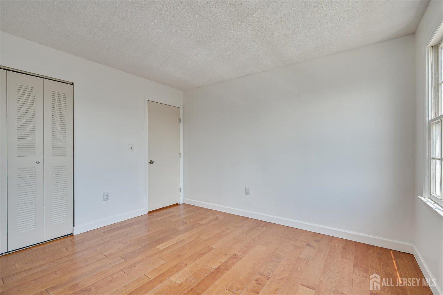 734 Edpas Road New Brunswick, NJ 08901 - Photo 23 of 31 Gallery Image 23