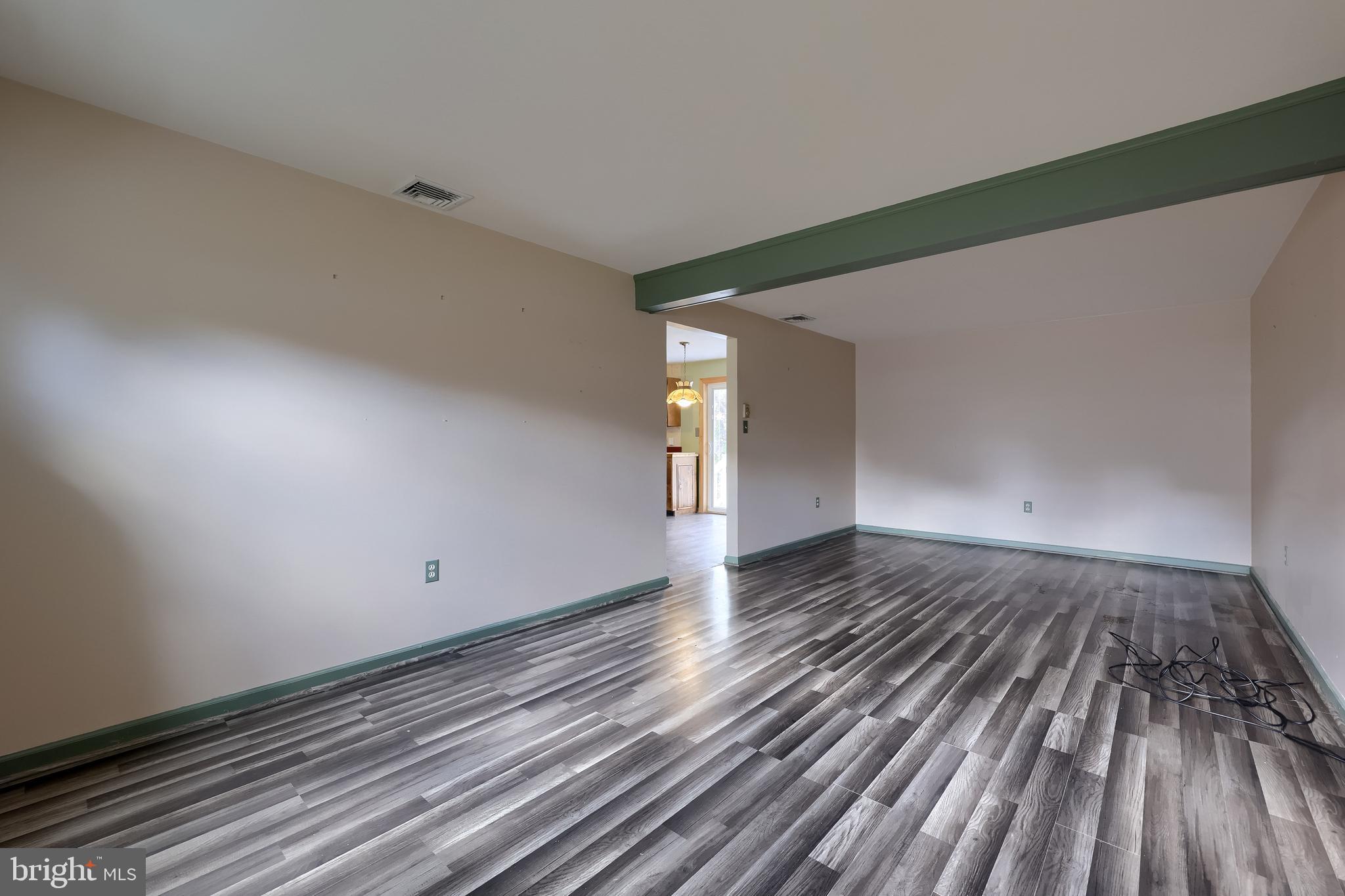 1817 Shelley Road Lancaster, PA 17602 - Photo 8 of 42 Gallery Image 8