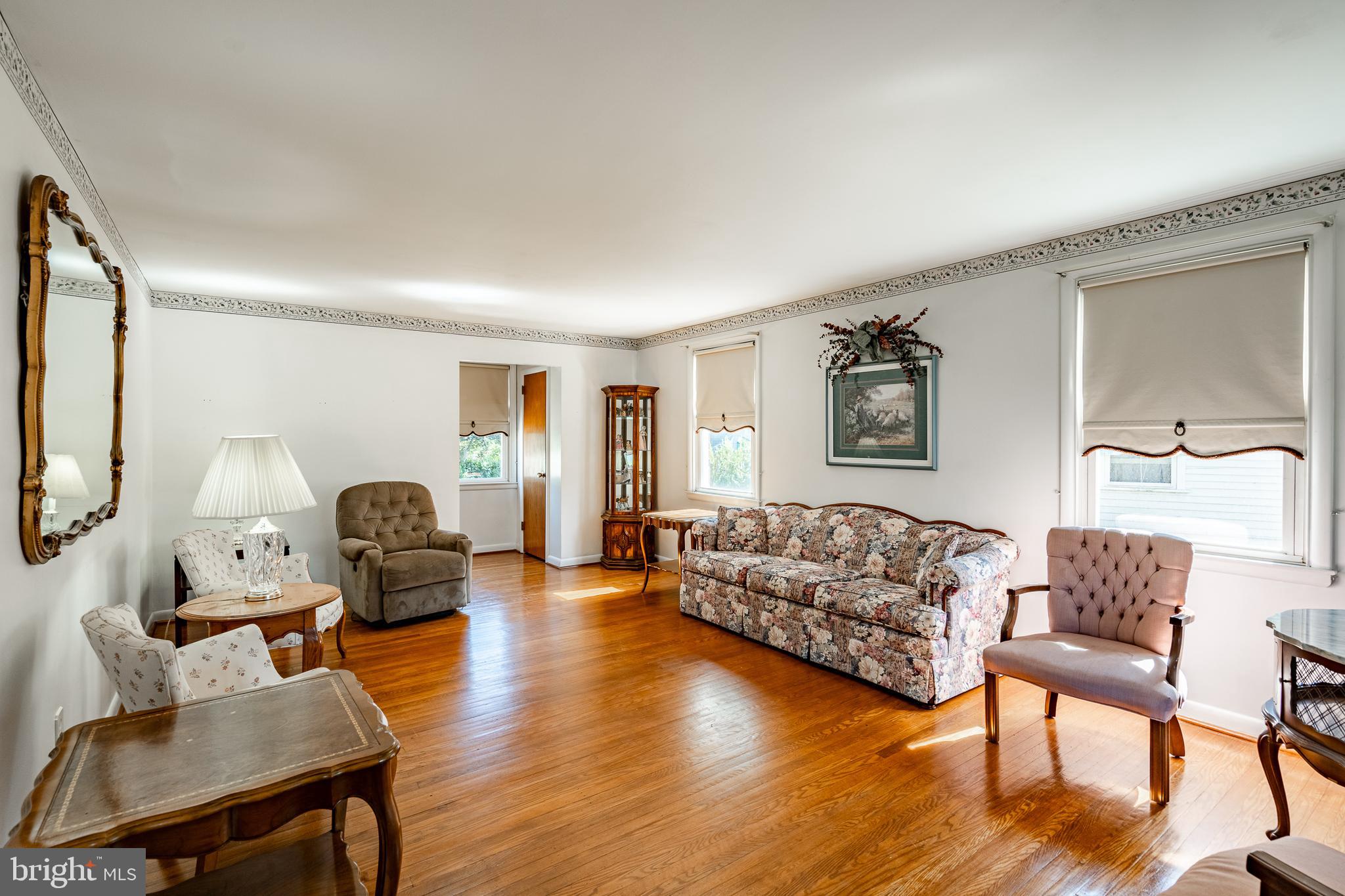 232 East Manoa Road Havertown, PA 19083 - Photo 11 of 52
