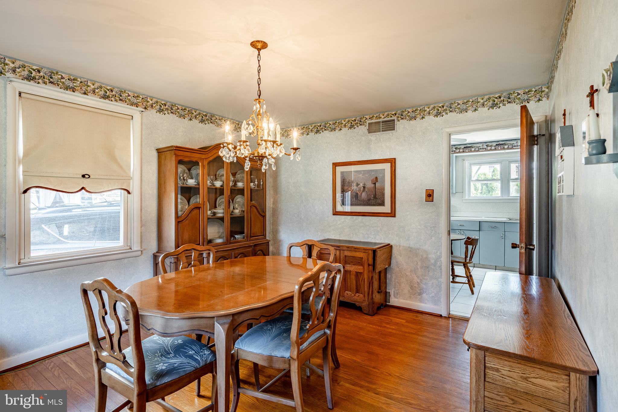 232 East Manoa Road Havertown, PA 19083 - Photo 15 of 52
