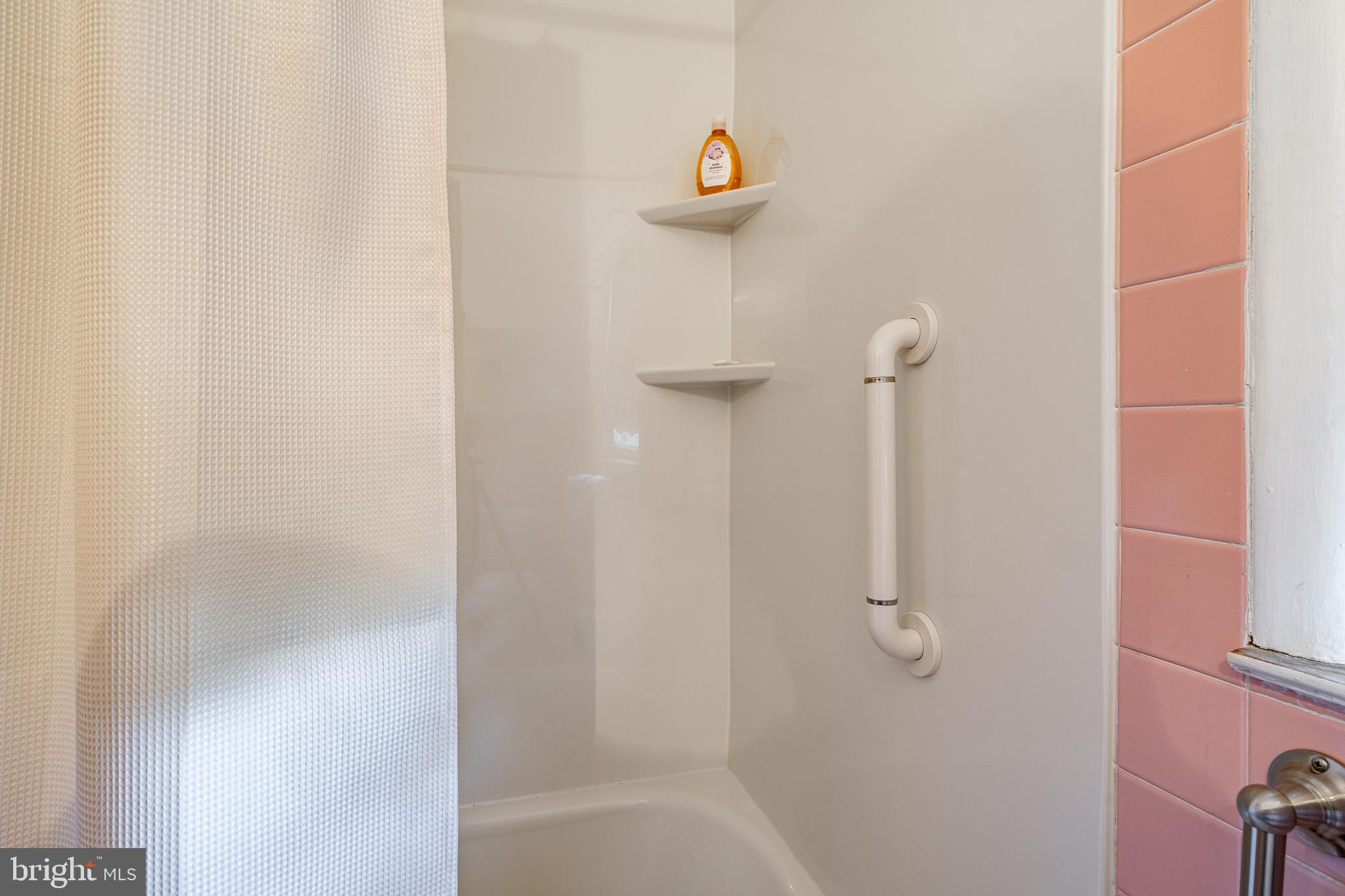 232 East Manoa Road Havertown, PA 19083 - Photo 29 of 52