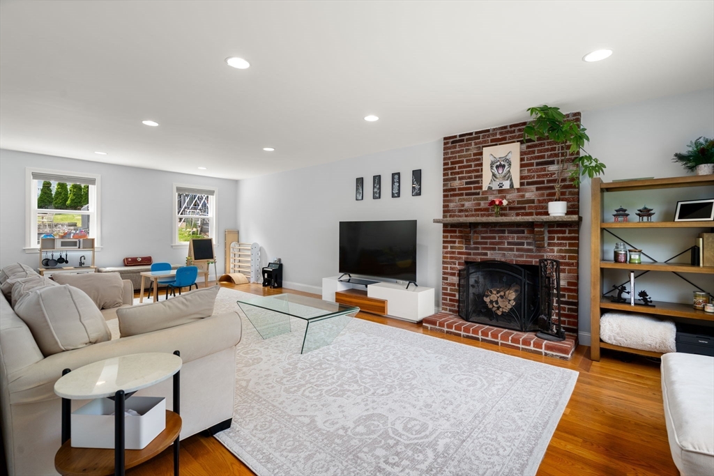 5 Patrick Circle Stoneham, MA 02180 - Photo 6 of 40