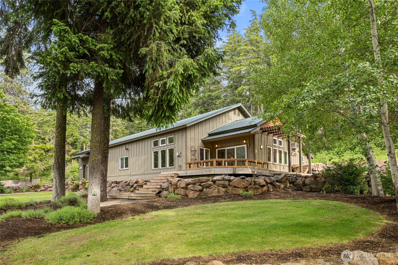 631 Thornton View Road Cle Elum, WA 98922 - Photo 2 of 40