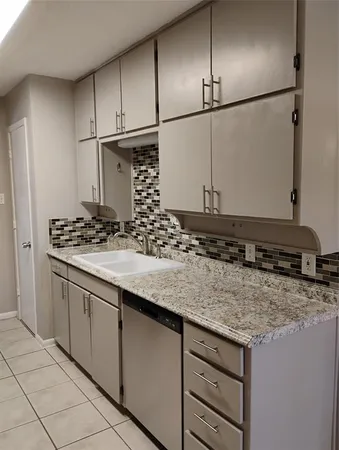 $2,850 | 1801 Tyler Street, Colleyville, TX 76034