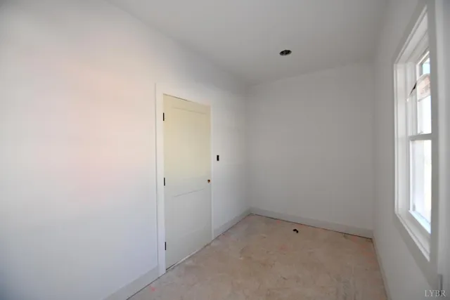 $769,900 | 40-lot Sassafras Court, Moneta, VA 24121