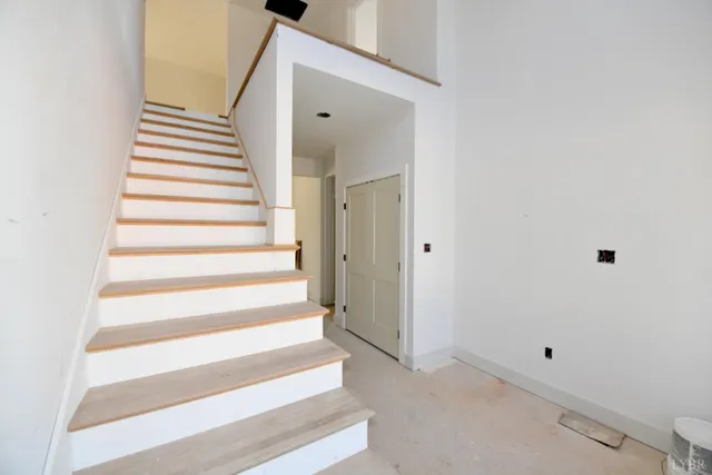 $769,900 | 40-lot Sassafras Court, Moneta, VA 24121