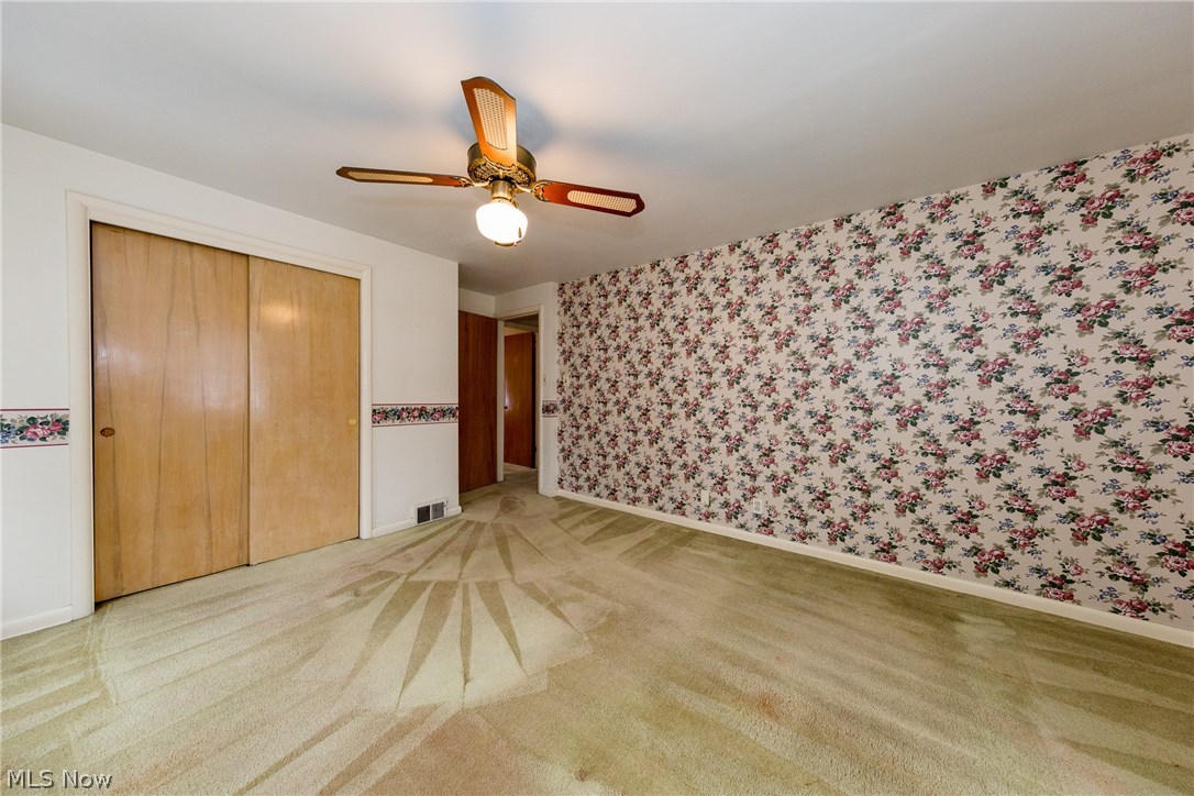 2267 Edgerton Road Cleveland, OH 44118 - Photo 21 of 33
