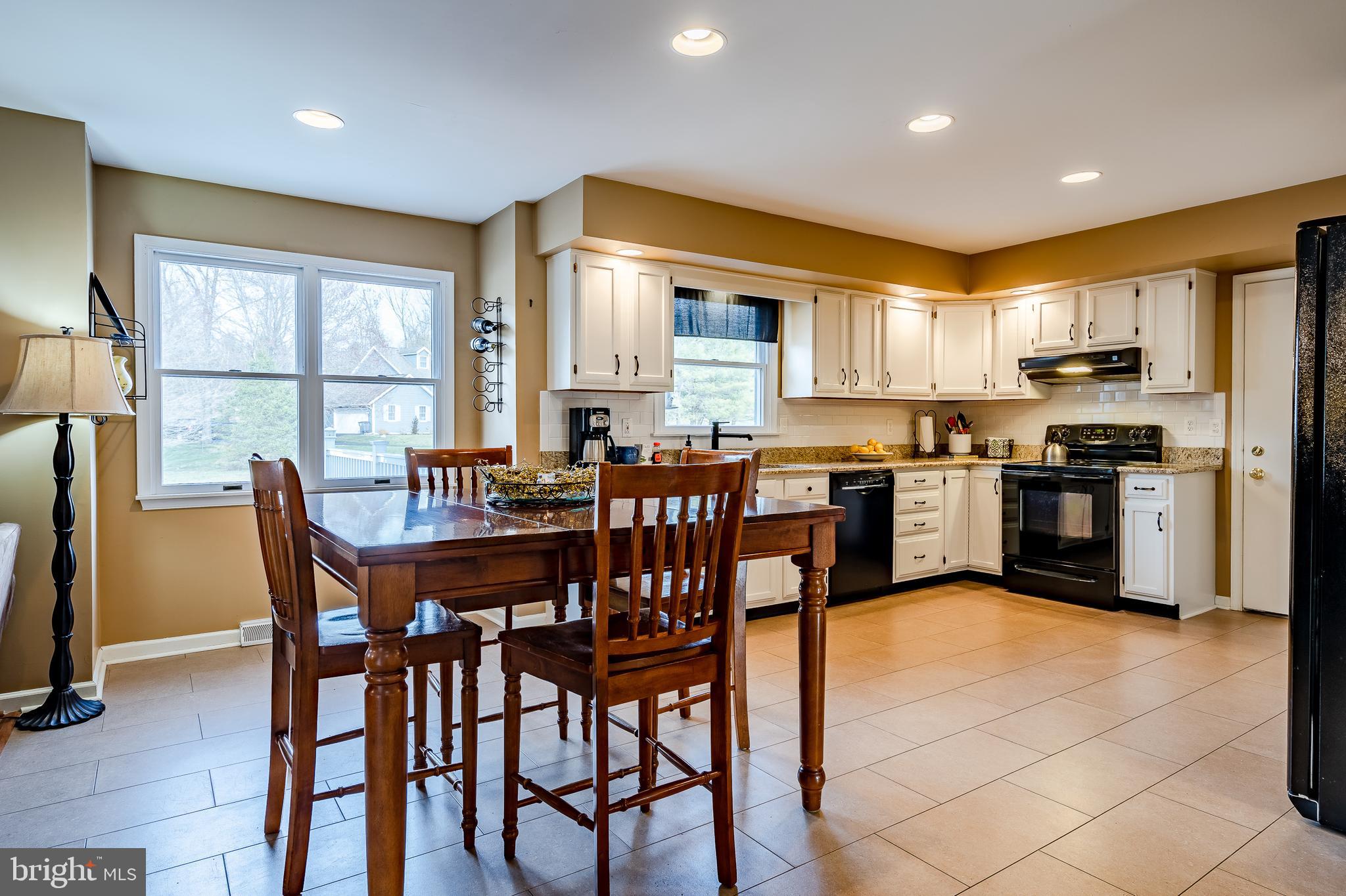 31 Krauser Road Downingtown, PA 19335 - Photo 5 of 29 Gallery Image 5