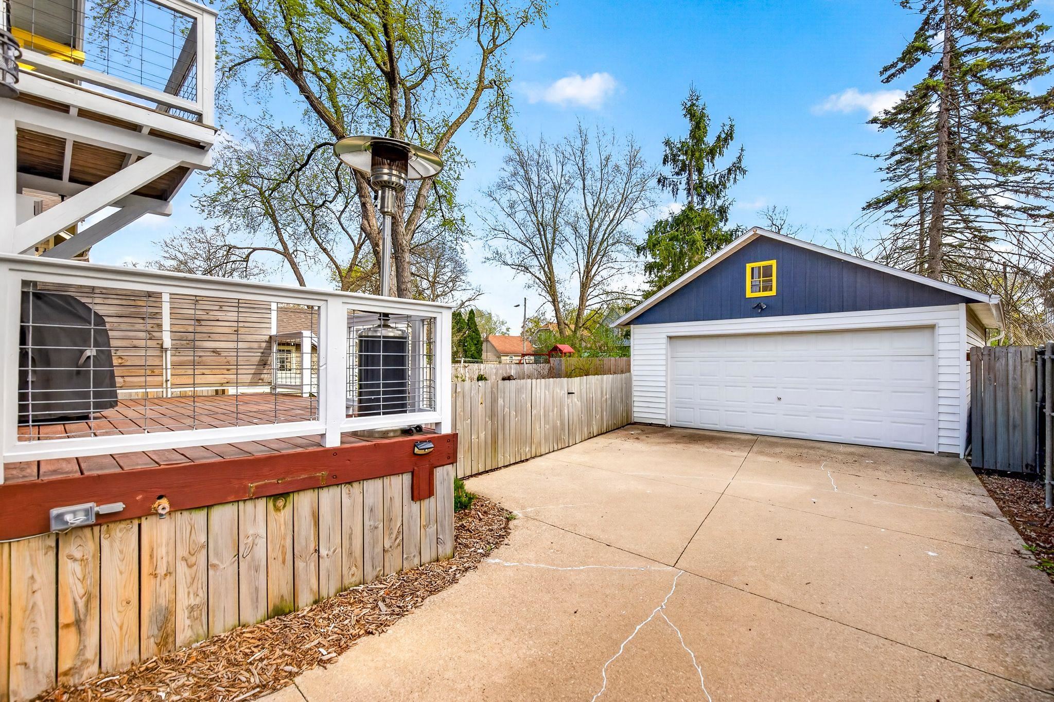 1229 West Lawrence Street Appleton, WI 54914 - Photo 38 of 47