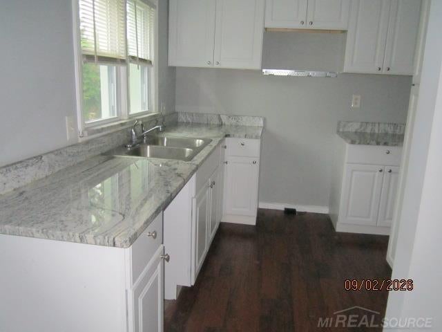 20601 Ridgemont Road Harper Woods, MI 48225 - Photo 11 of 18 Gallery Image 11