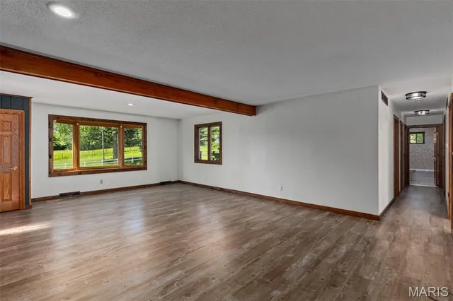 $299,000 | 12884 Highway 108, Carlinville, IL 62626