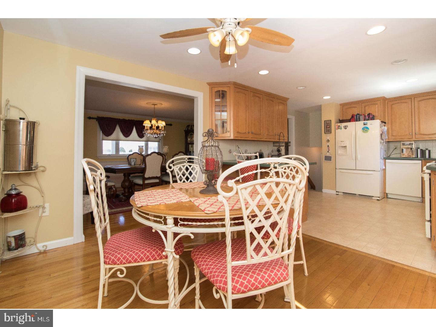 11 Bolton Road Hamilton, NJ 08610 - Photo 3 of 25