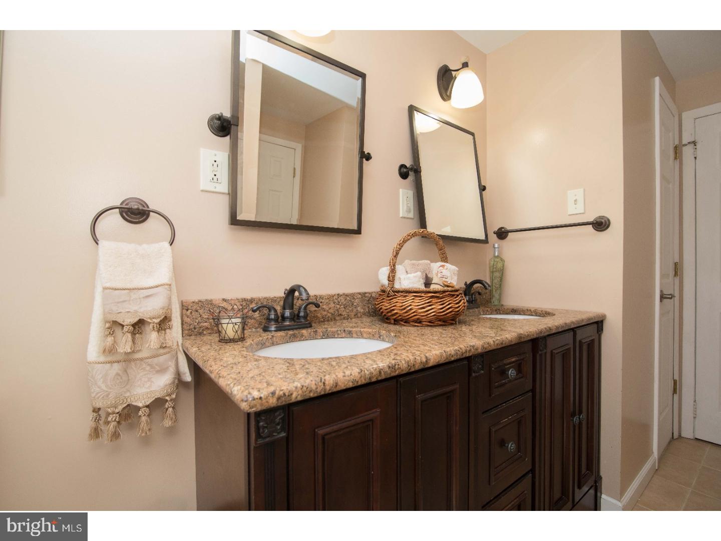 11 Bolton Road Hamilton, NJ 08610 - Photo 22 of 25