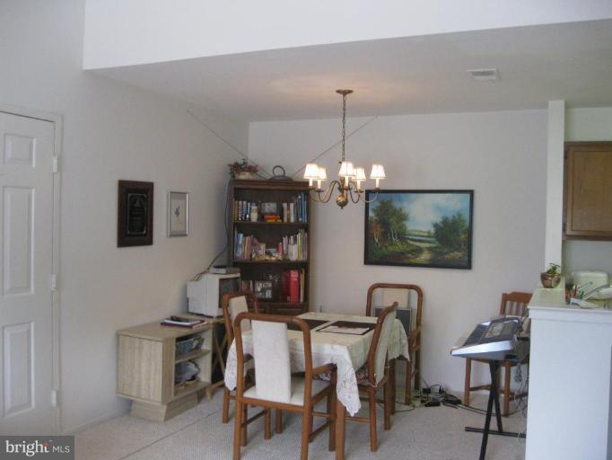 7806 Harrowgate Circle, Unit D Springfield, VA 22152 - Photo 5 of 20 Dining Room