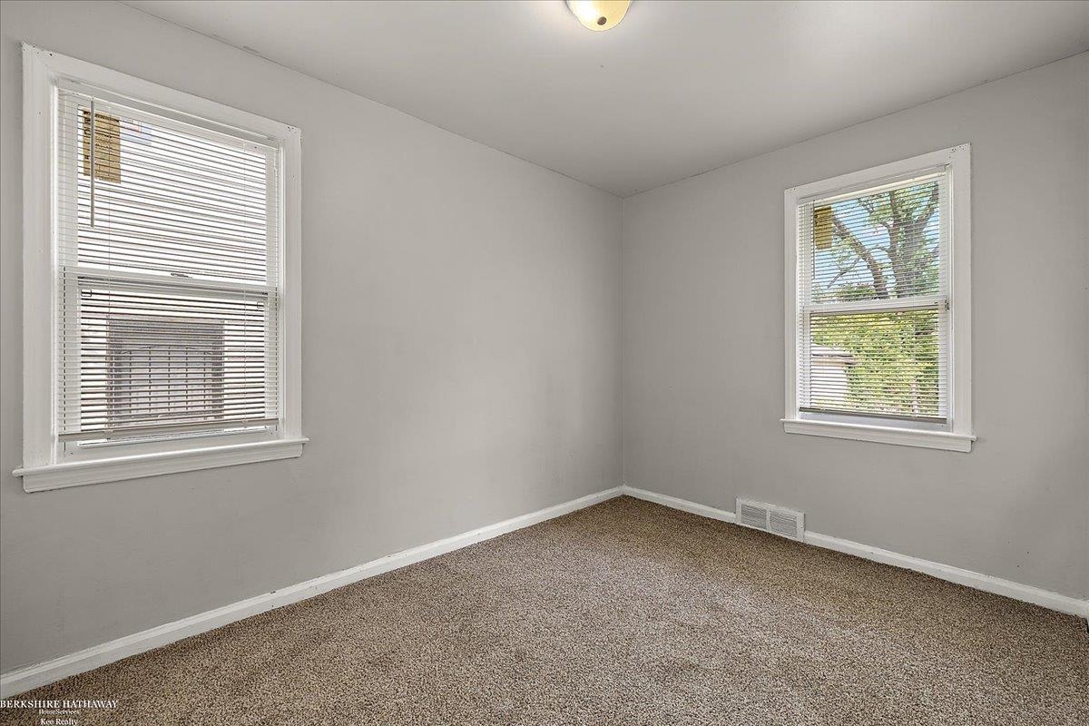 16630 Winston Street Detroit, MI 48219 - Photo 9 of 22