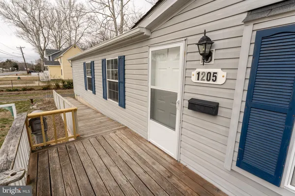 $1,695 | 1205 West 6th Street, Laurel, DE 19956