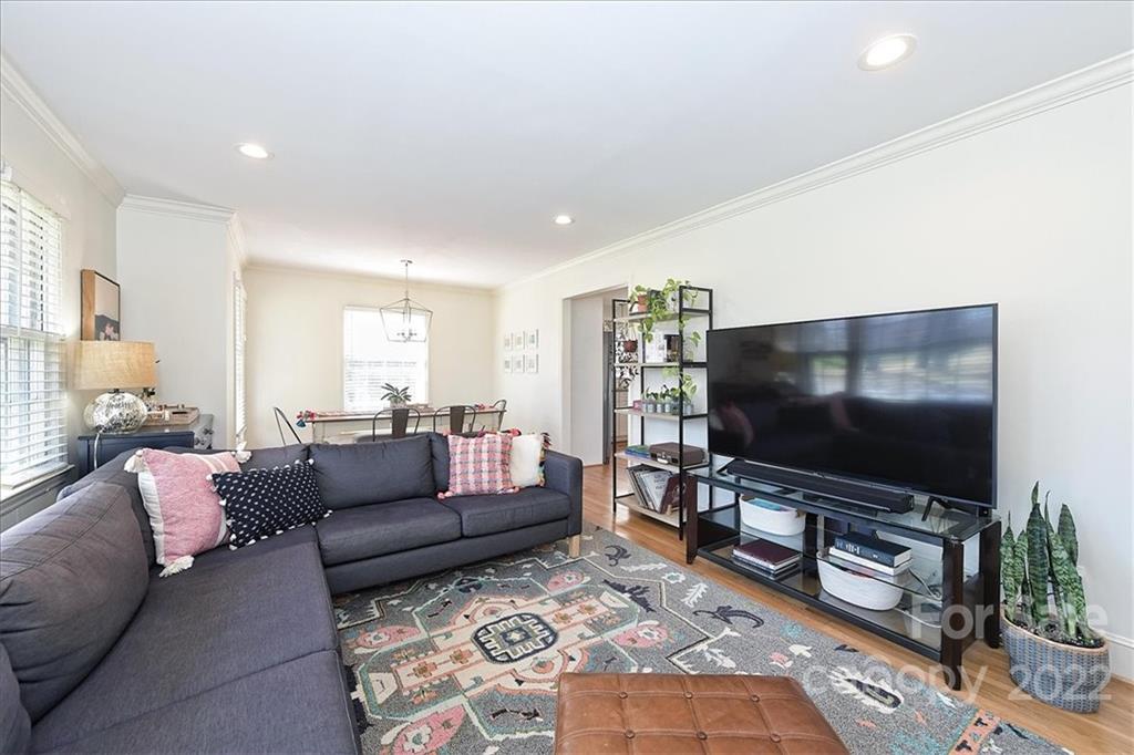 5638 Londonderry Road Charlotte, NC 28210 - Photo 5 of 44 a living room with furniture and a flat screen tv