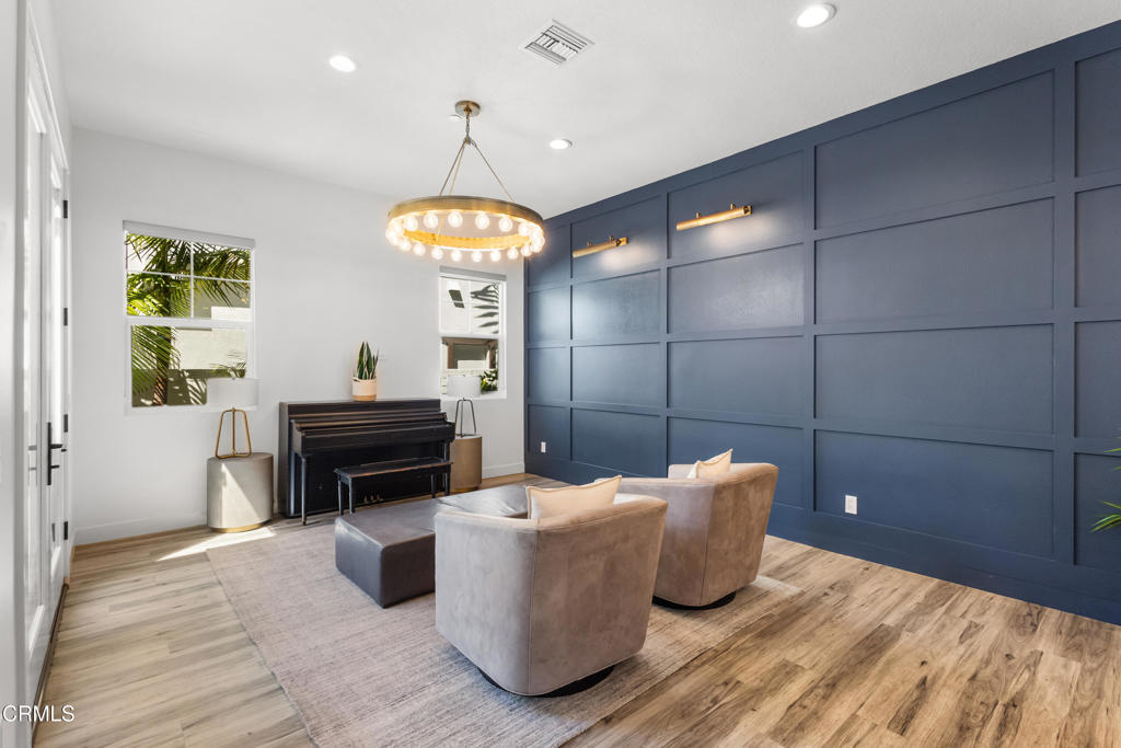 4173 Caribbean Street Oxnard, CA 93035 - Photo 17 of 57