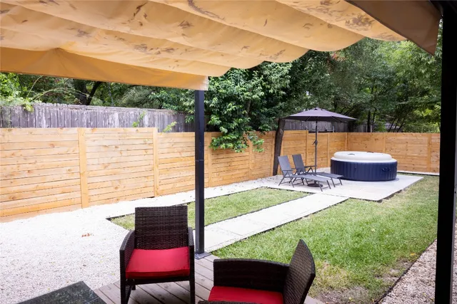 $2,500 | 1402 Braes Ridge Drive, Unit B, Austin, TX 78723