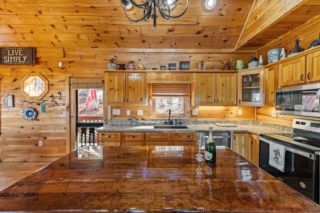 98 Aries Lane Blue Ridge, GA 30513 - Photo 18 of 70