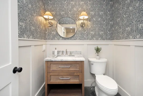 $2,395,000 | 30 Harness Lane, Concord, MA 01742