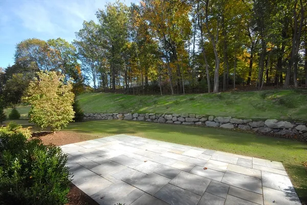 $2,395,000 | 30 Harness Lane, Concord, MA 01742