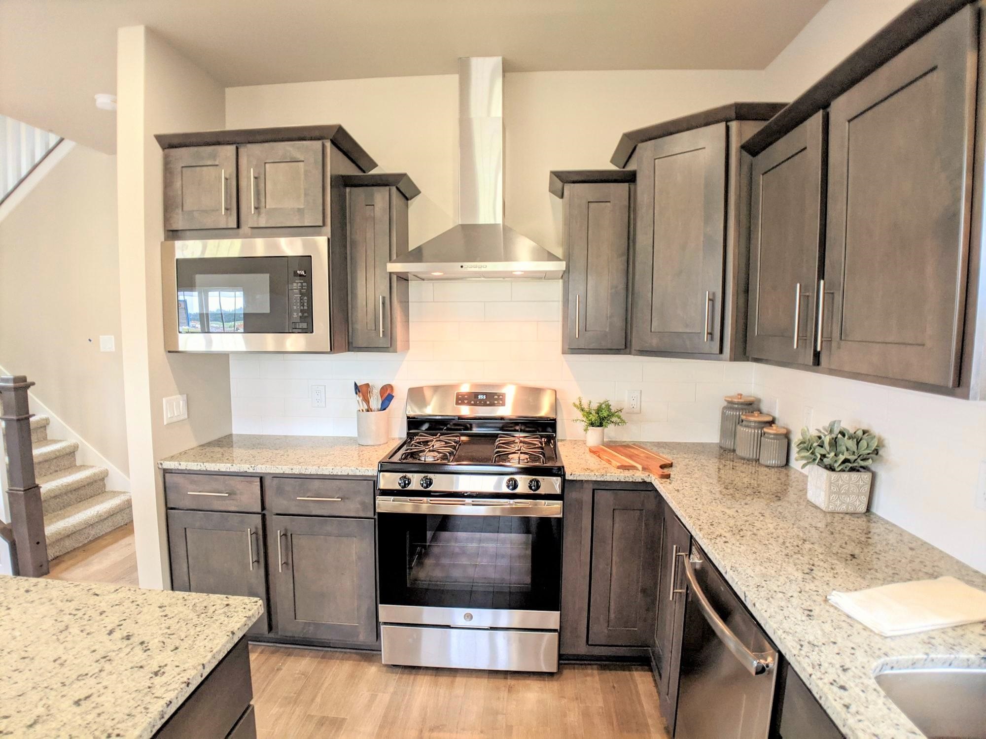 4307 Goldeneye Gateway Middleton, WI 53562 - Photo 12 of 38
