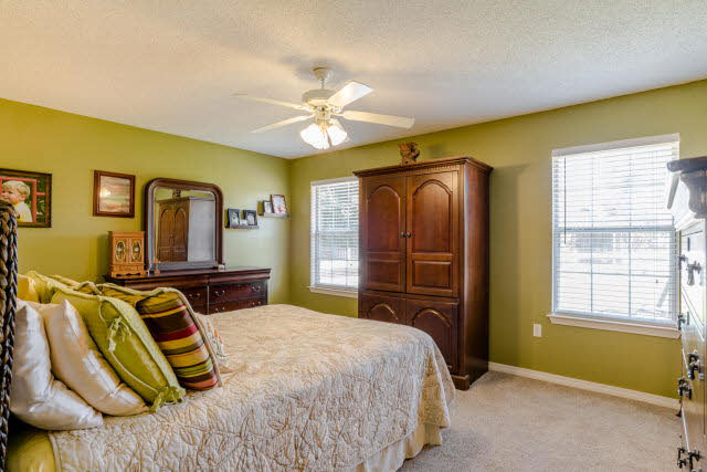 513 Glenwood Circle Foley, AL 36535 - Photo 12 of 18