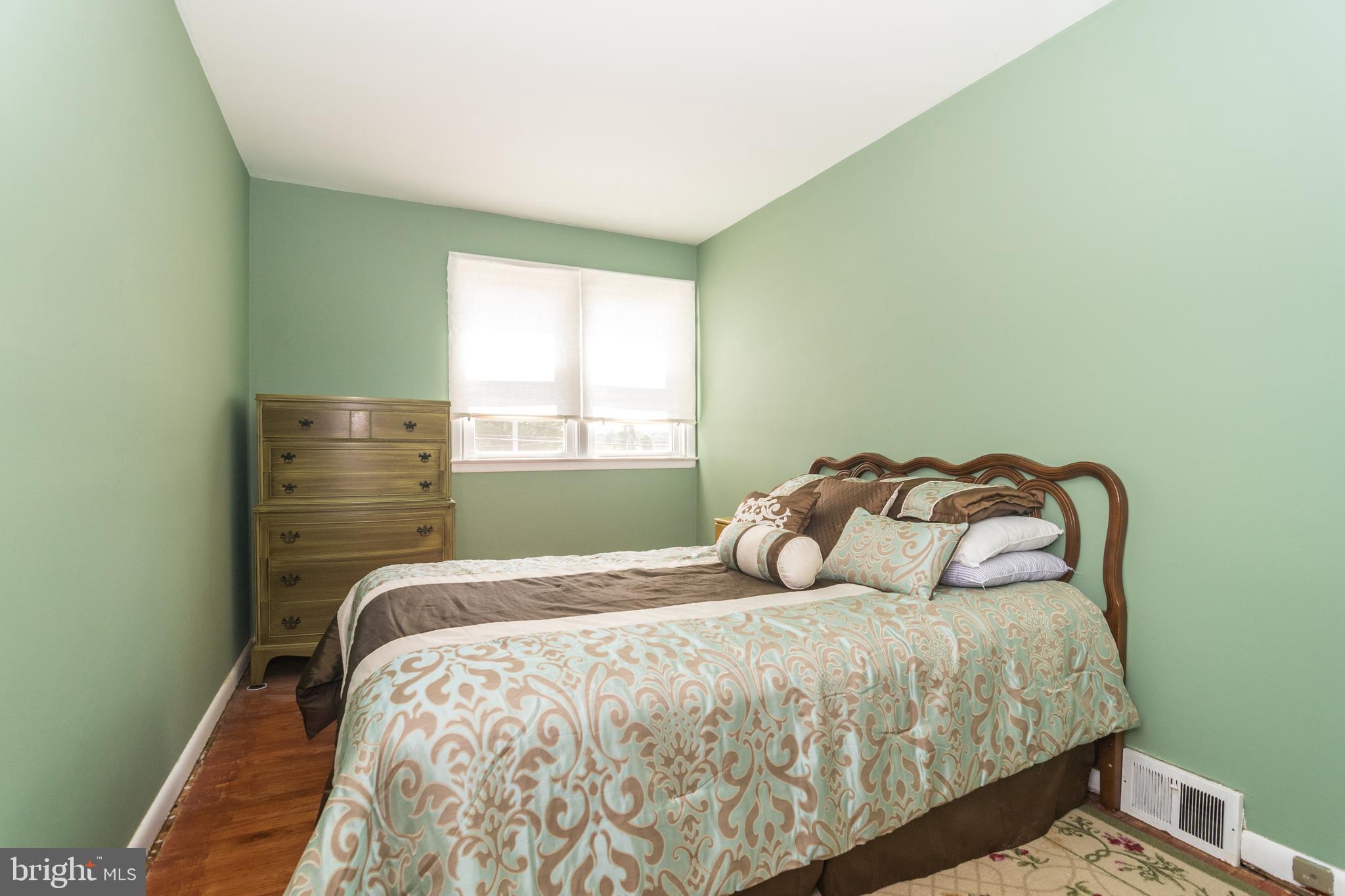 1405 Southampton Road Philadelphia, PA 19116 - Photo 14 of 23 Bedroom #2