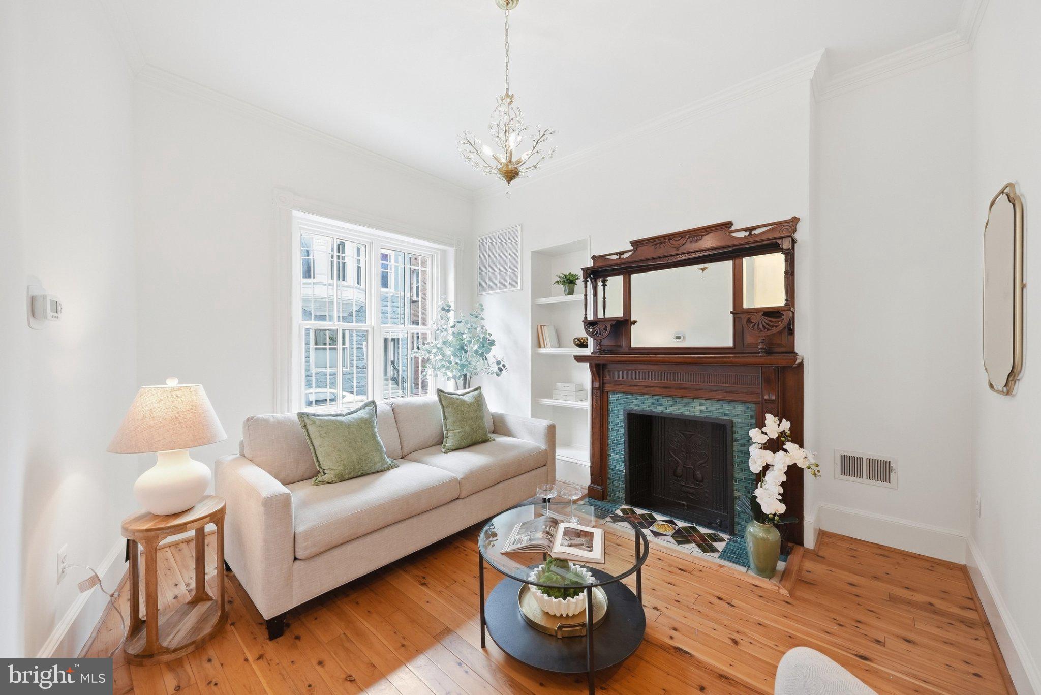 1813 Riggs Place Northwest Washington, DC 20009 - Photo 4 of 53 Gallery Image 4