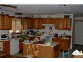 105 Hatfield Road Weare, NH 03281 - Photo 4 of 5 Gallery Image 4