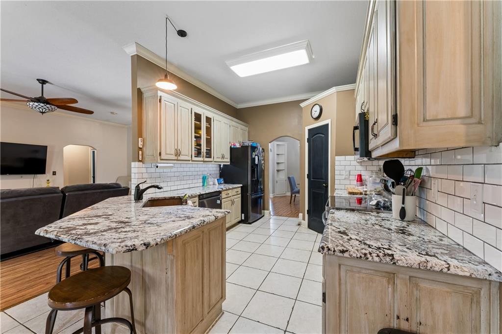 1611 Southwest Deer Run Road Oak Grove, MO 64075 - Photo 11 of 75