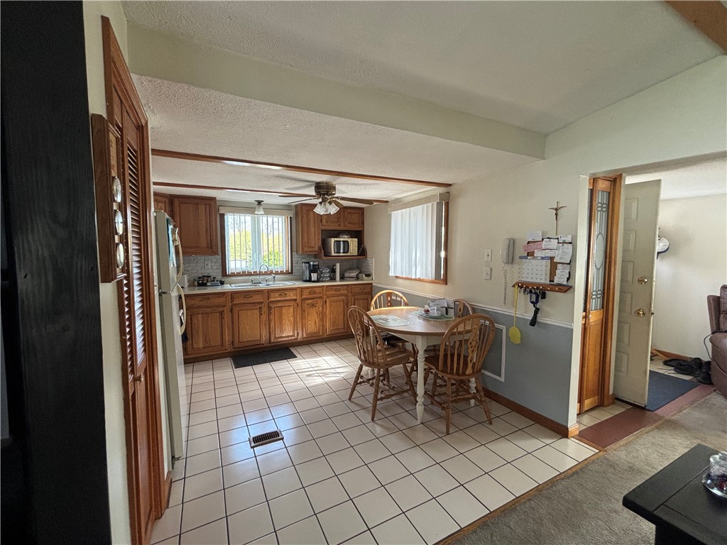 301 Bulgarmarsh Road, Unit 27 Tiverton, RI 02878 - Photo 11 of 25 Gallery Image 11
