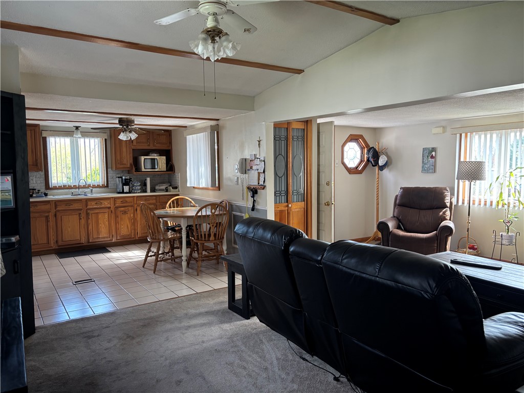 301 Bulgarmarsh Road, Unit 27 Tiverton, RI 02878 - Photo 9 of 25 Gallery Image 9