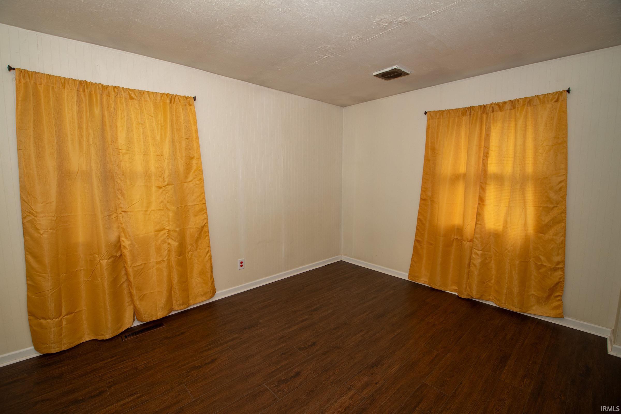 66888-c R 103rd Road Wakarusa, IN 46573 - Photo 17 of 31 Gallery Image 17