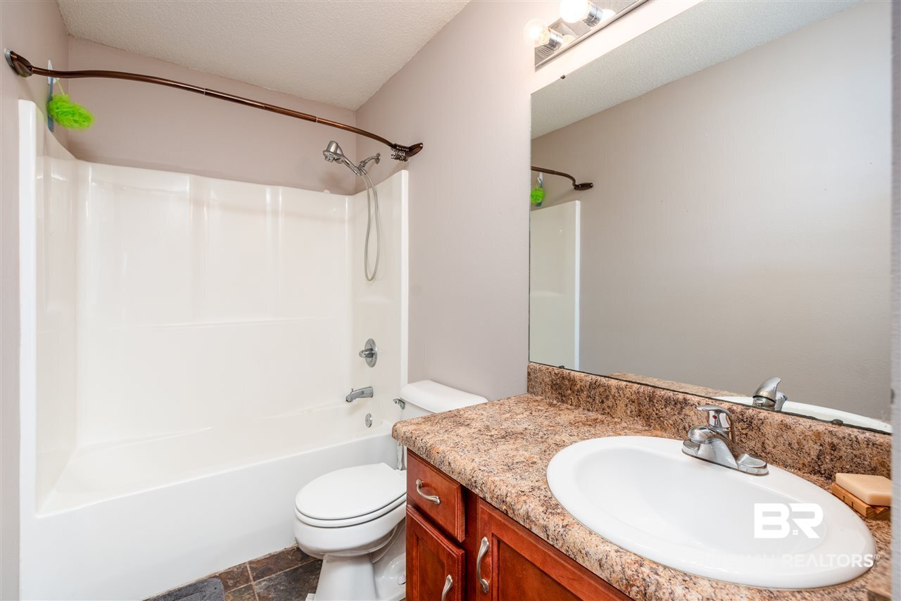 15582 Bramblewood Court Foley, AL 36535 - Photo 15 of 23 Master Bath