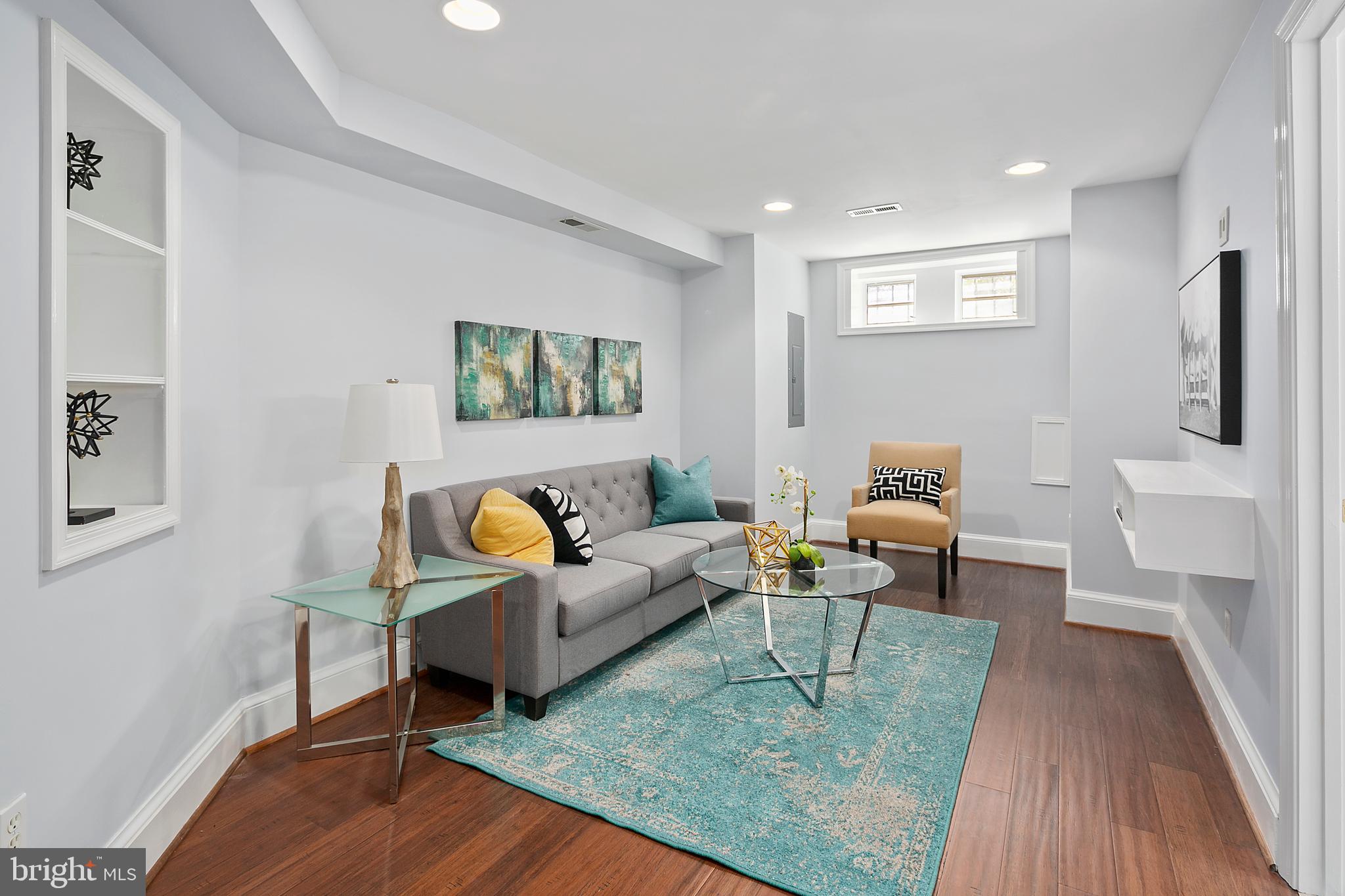 654 L Street Northeast Washington, DC 20002 - Photo 25 of 34